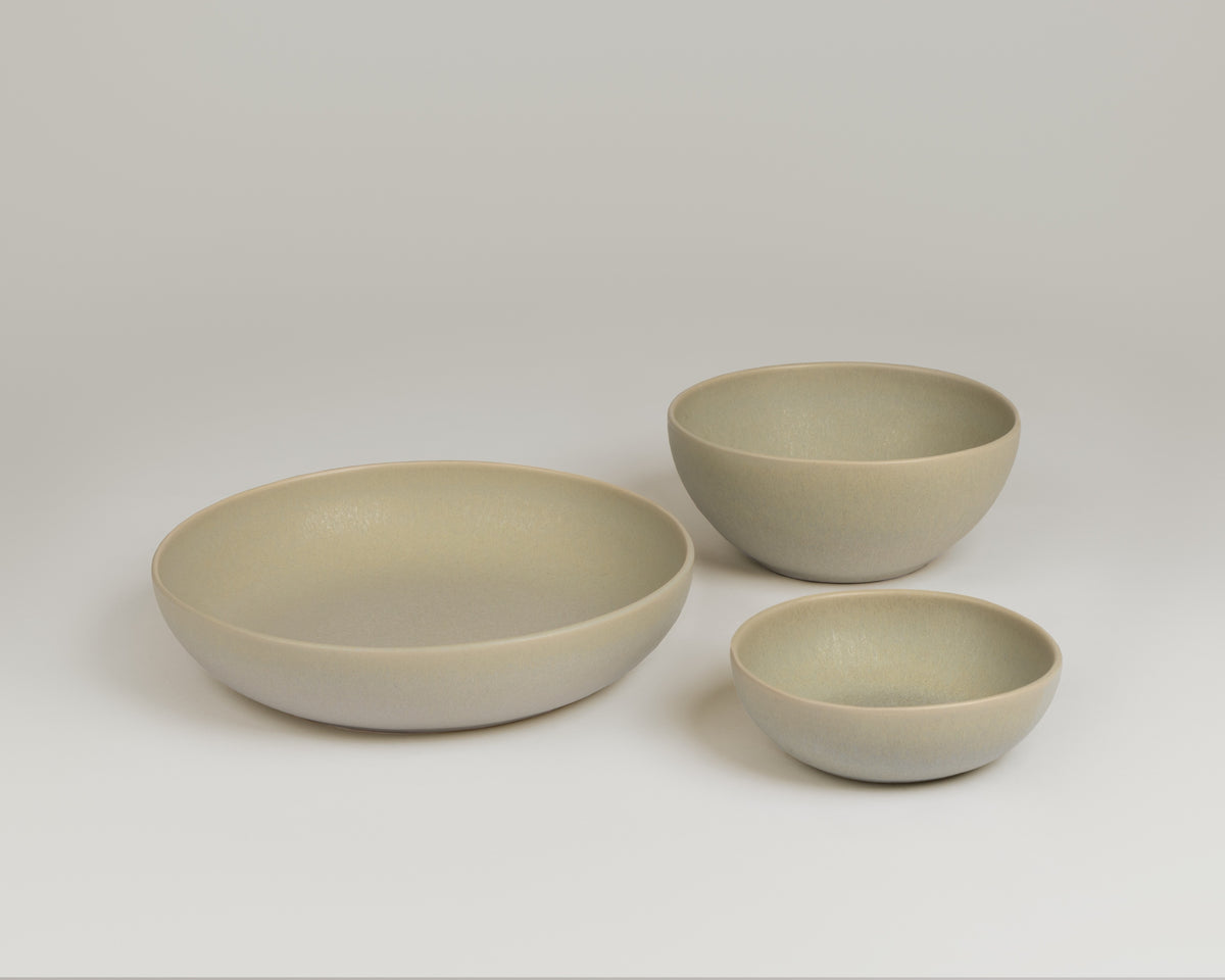 Set of Tokyo brunch bowls (4 of each plus server)